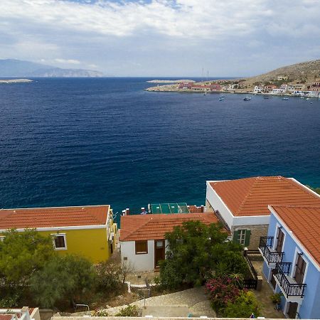 Roulas Apartments Chalki Town 外观 照片